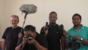 l'équipe des chroniqueurs sur le départ pour la COP21
