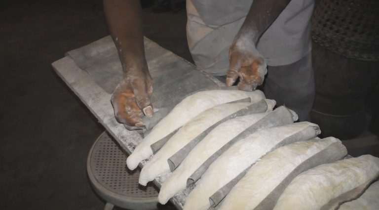 Awala : Artisan boulanger de père en fils