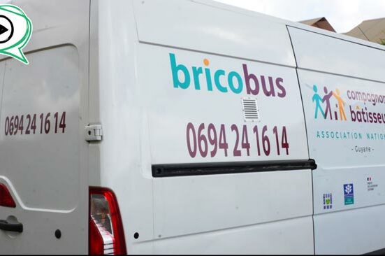 Le Bricobus : Le dispositif solidaire mobile qui permet d'accueillir des professionnels de l'habitat