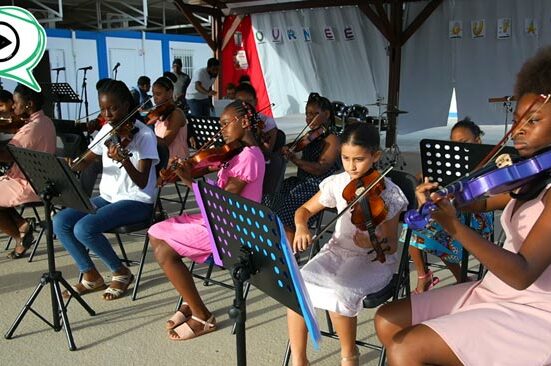 Lancement de la tournée de l'École Municipale de Musique et de Danse de Saint-Laurent du Maroni