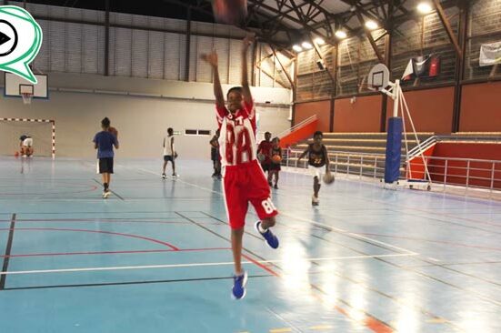 Sports à Saint-Laurent : Distribution des créneaux et enjeux