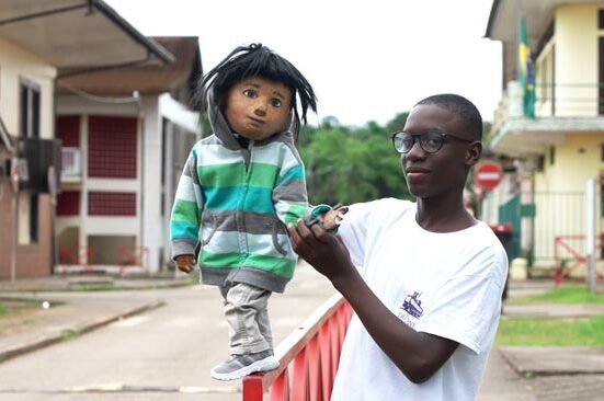 La troupe “On n’est pas des guignols” de Mana à Oyapoque