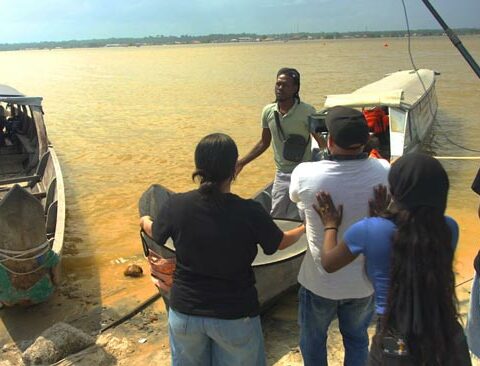 Les élèves du lycée Bertène Juminer tournent un épisode d'une série qui a remporté un prix d'écriture en hexagone