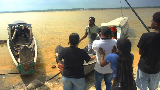 Les élèves du lycée Bertène Juminer tournent un épisode d'une série qui a remporté un prix d'écriture en hexagone