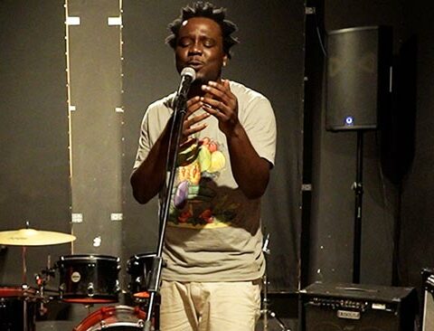 Artiste de Charvein, NC Man Aikado revient sur son parcours, ses inspirations et les moments qui ont façonné son histoire