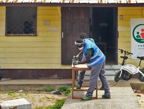 chantier-école « Mayouri Jeunes en Action », destiné aux jeunes de 16 à 25 ans